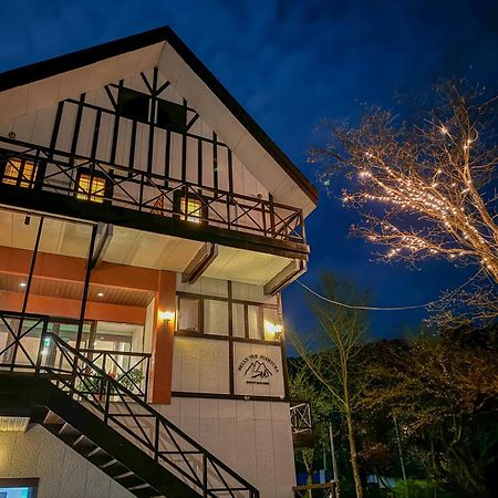 Belle Vue Nishiura Villa Minamiuonuma Buitenkant foto
